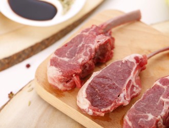 “无抗”鲜牛肉现代产业链正在形成